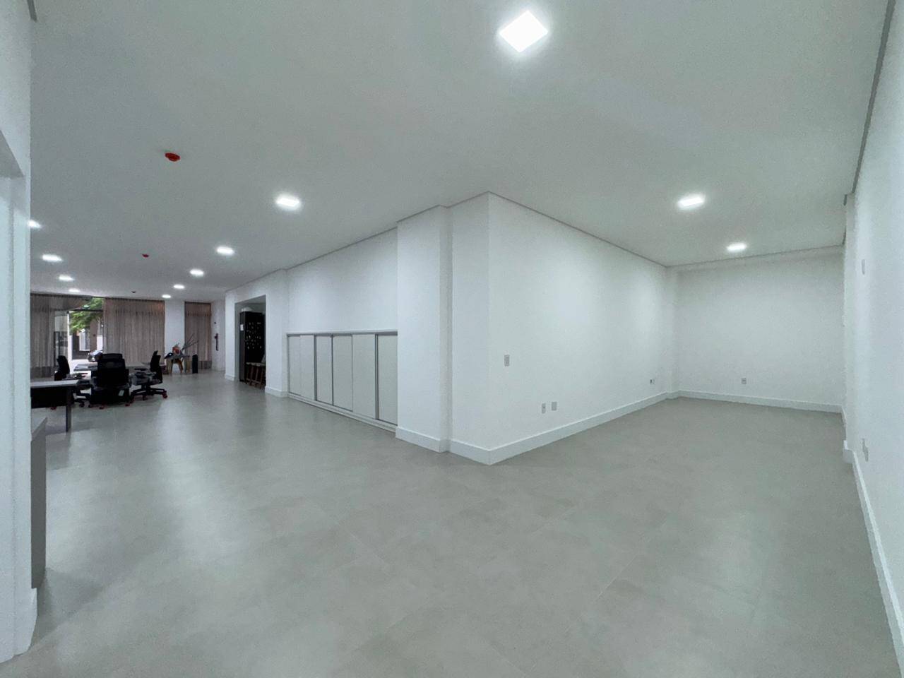 #1015 - Sala para Locação em Balneário Camboriú - SC