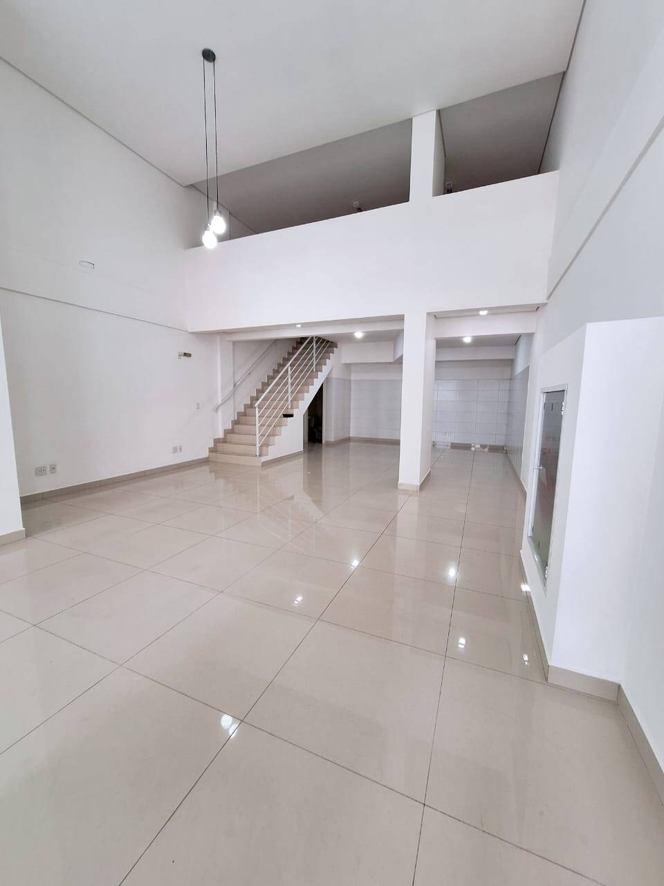 #1017 - Sala para Locação em Balneário Camboriú - SC