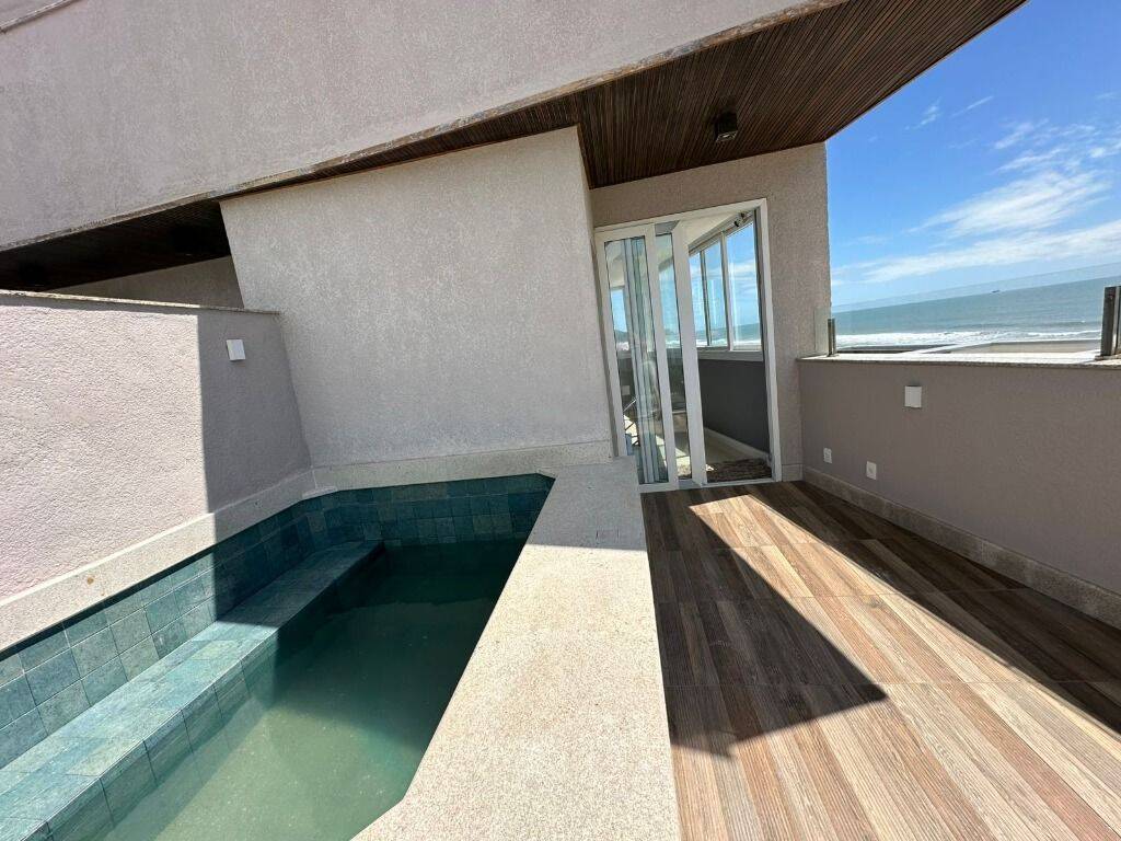 #1052 - Casa para Locação em Itajaí - SC