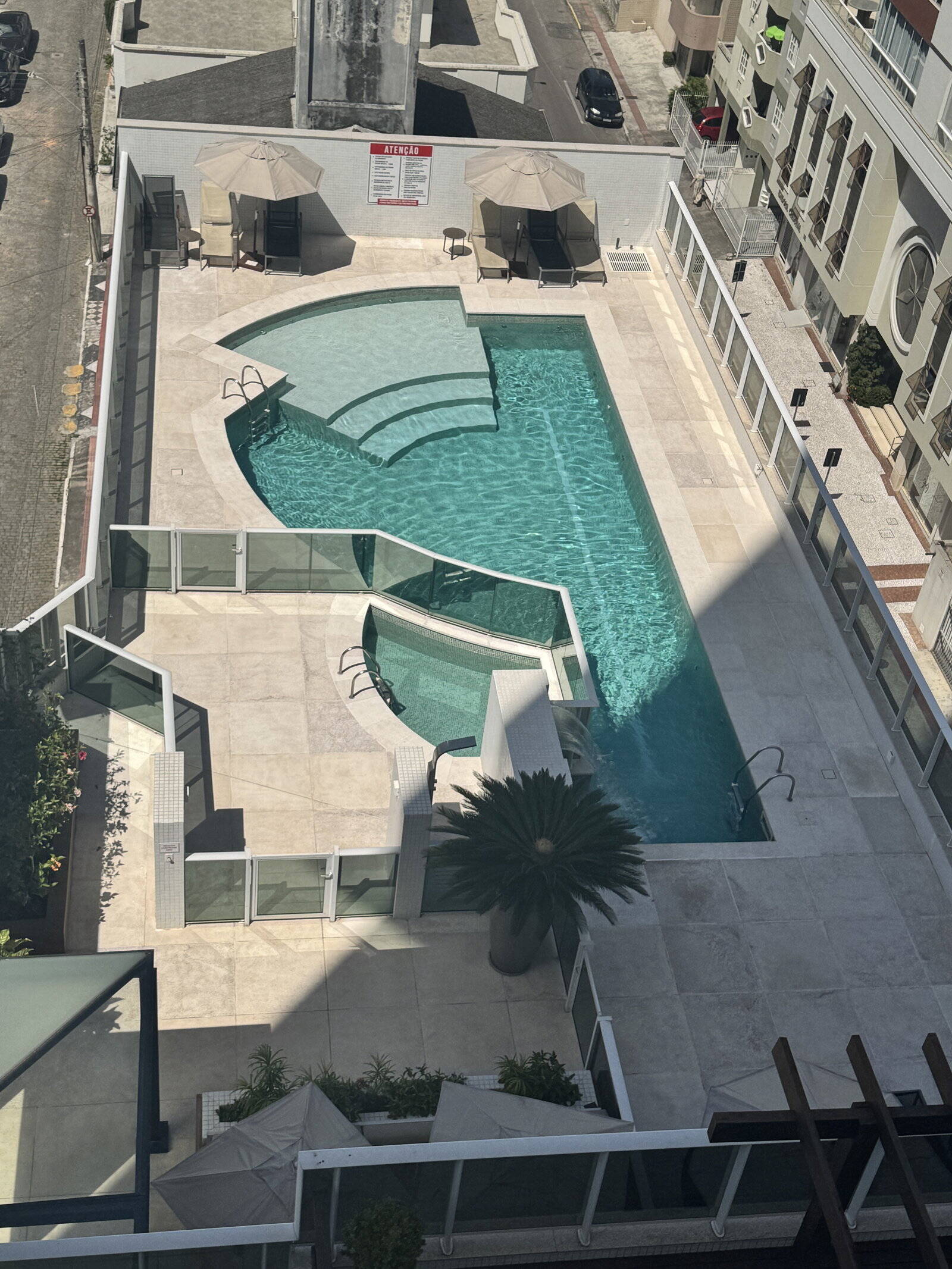 #1063 - Apartamento para Locação em Balneário Camboriú - SC