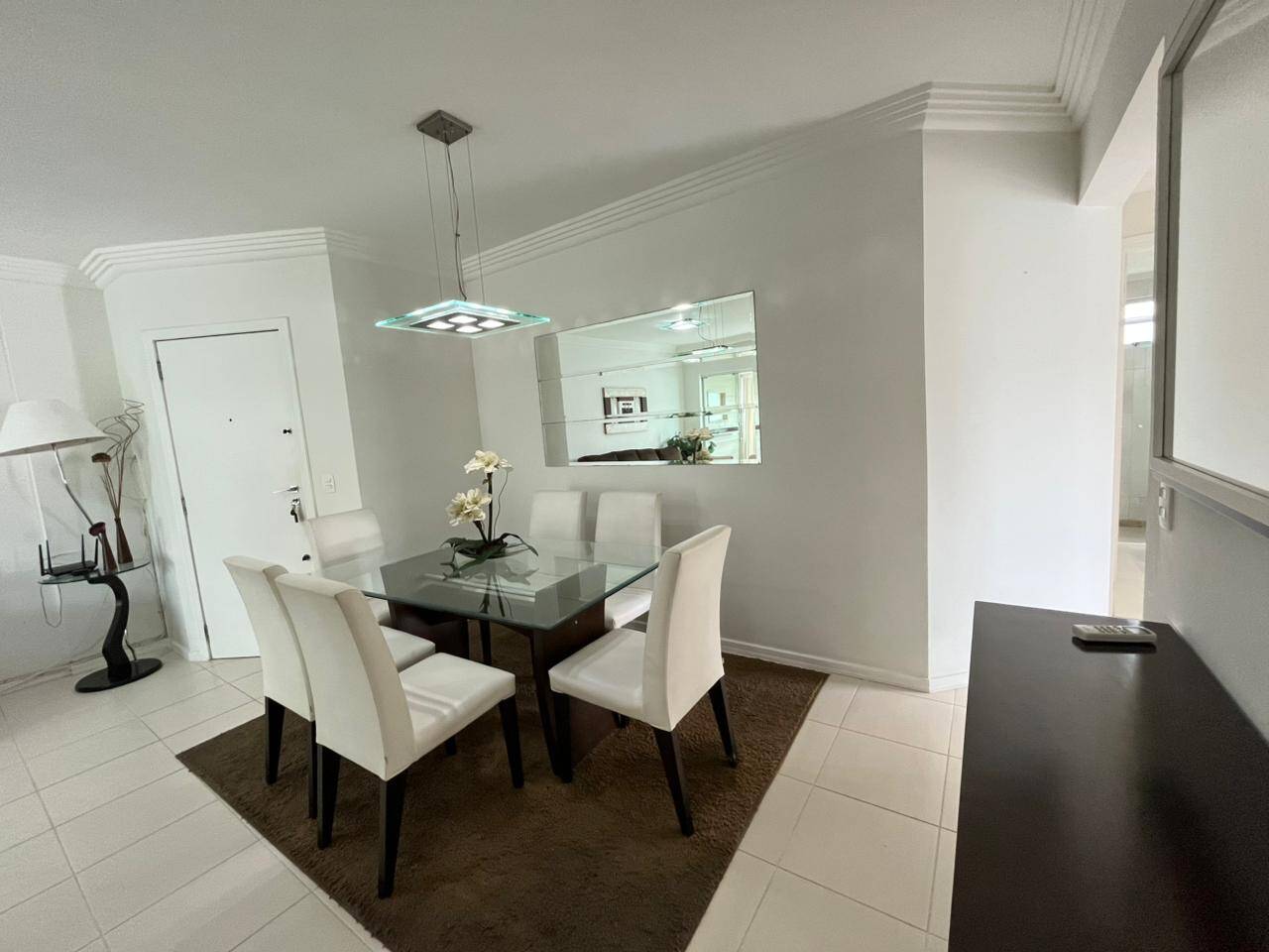 #1085 - Apartamento para Locação em Balneário Camboriú - SC