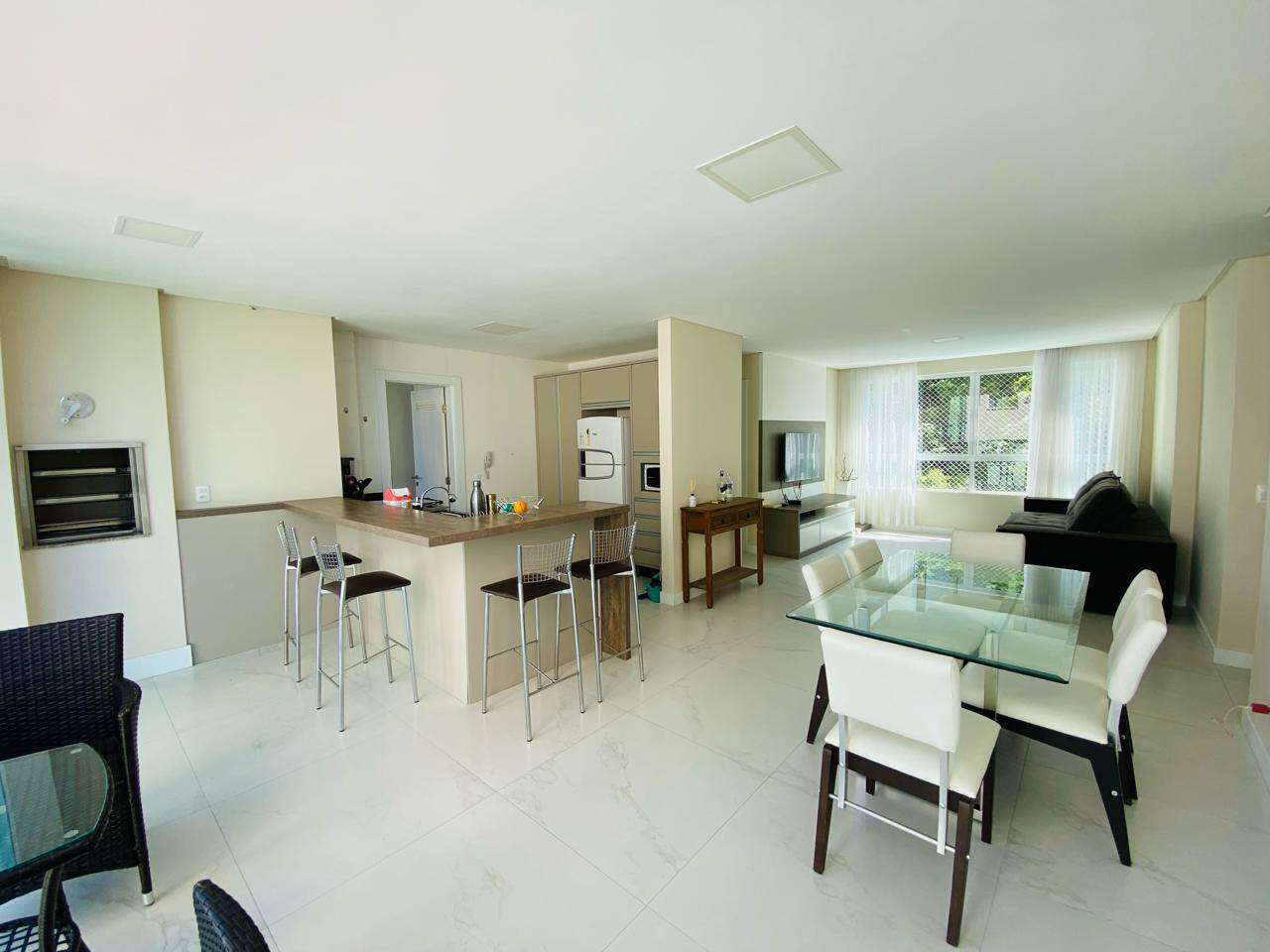 #1088 - Apartamento para Venda em Balneário Camboriú - SC