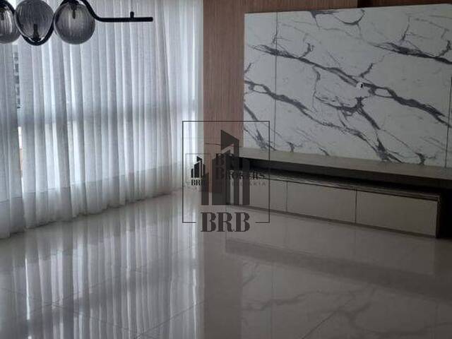 #1030 - Apartamento para Locação em Balneário Camboriú - SC