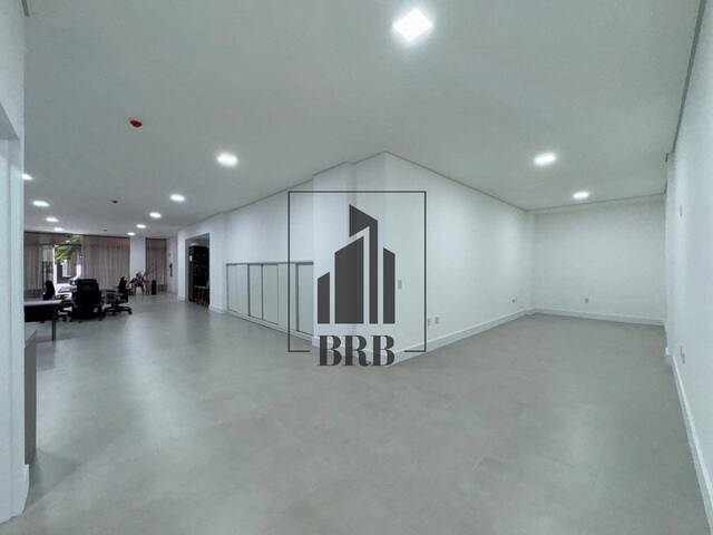 Locação em Centro - Balneário Camboriú